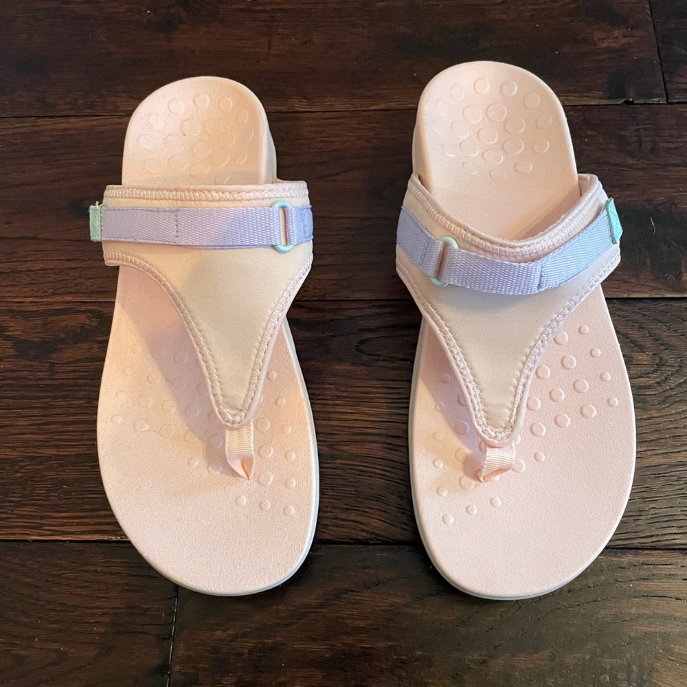 Vionic Pink Sandals - New Without Tags - image 3